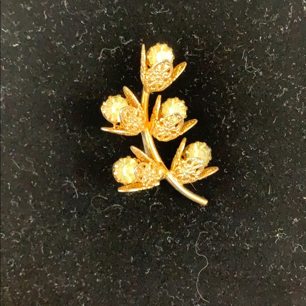 Vintage‎ Brooch